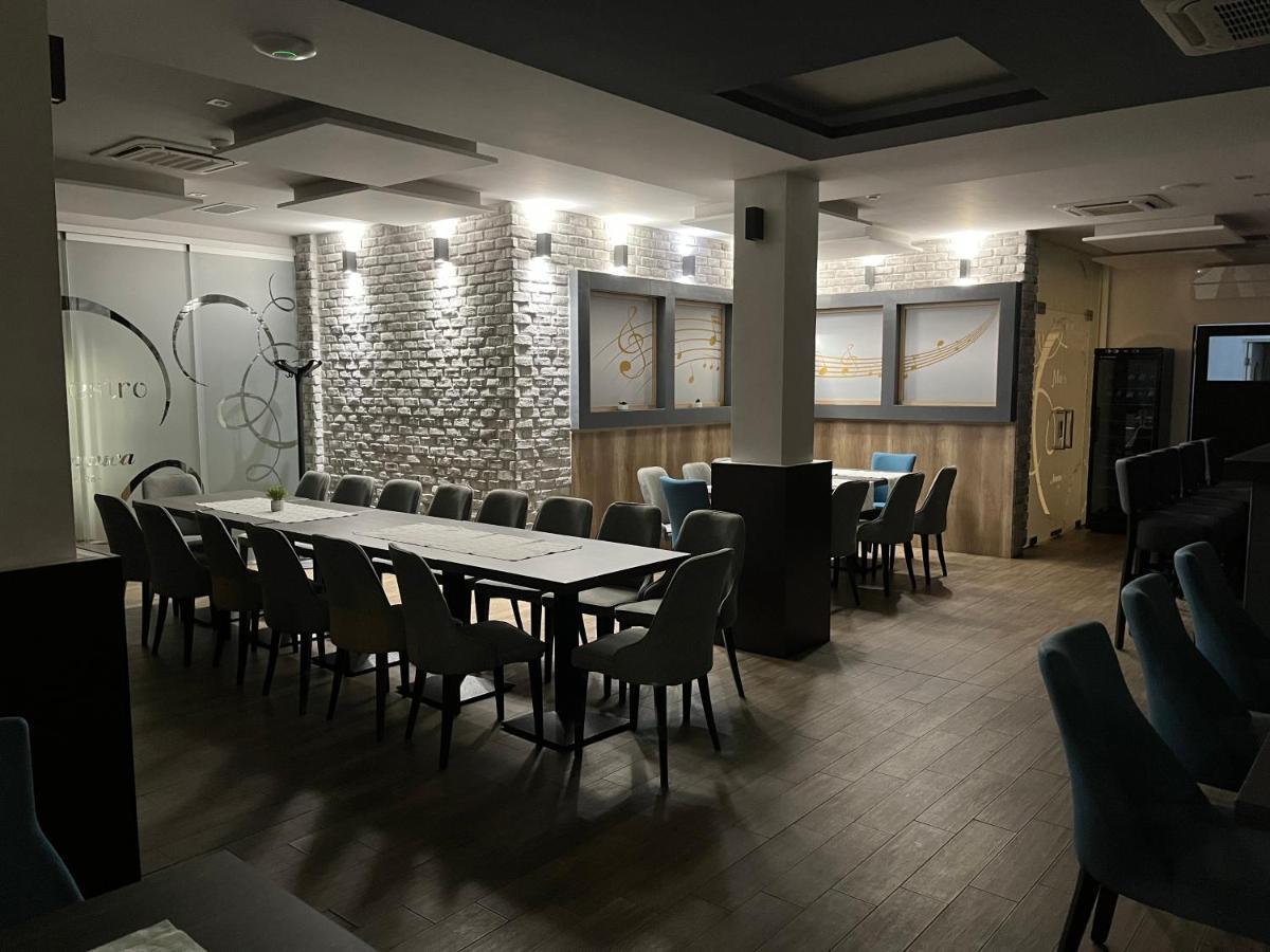 Bed and Breakfast Maestro Vukovar Exterior foto